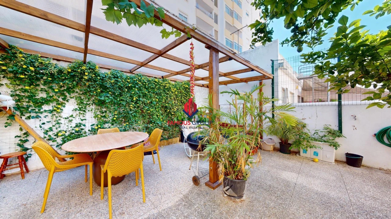 Apartamento T3 para Venda em Portimão Foto 1