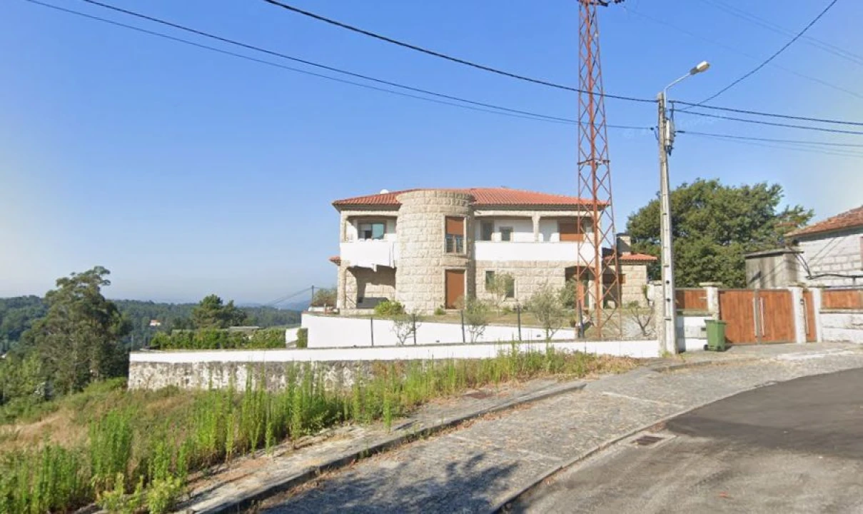 Moradia T5 para Venda em Revelhe Foto 3