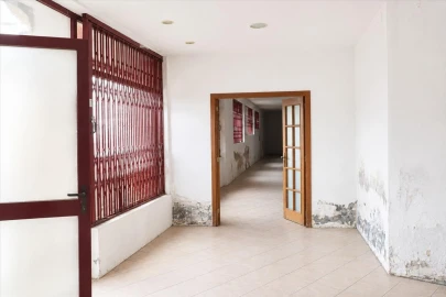 Negócio para Venda em Delães