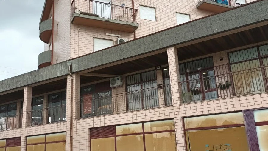 Negócio para Venda em Delães