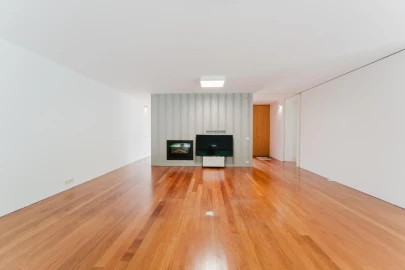 Moradia T3 para Venda em Este (São Pedro e São Mamede)