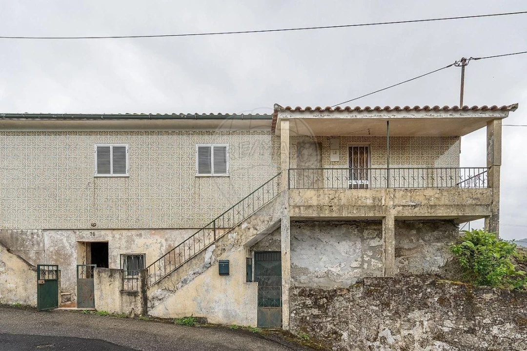 Moradia T3 para Venda em Taide Foto 14