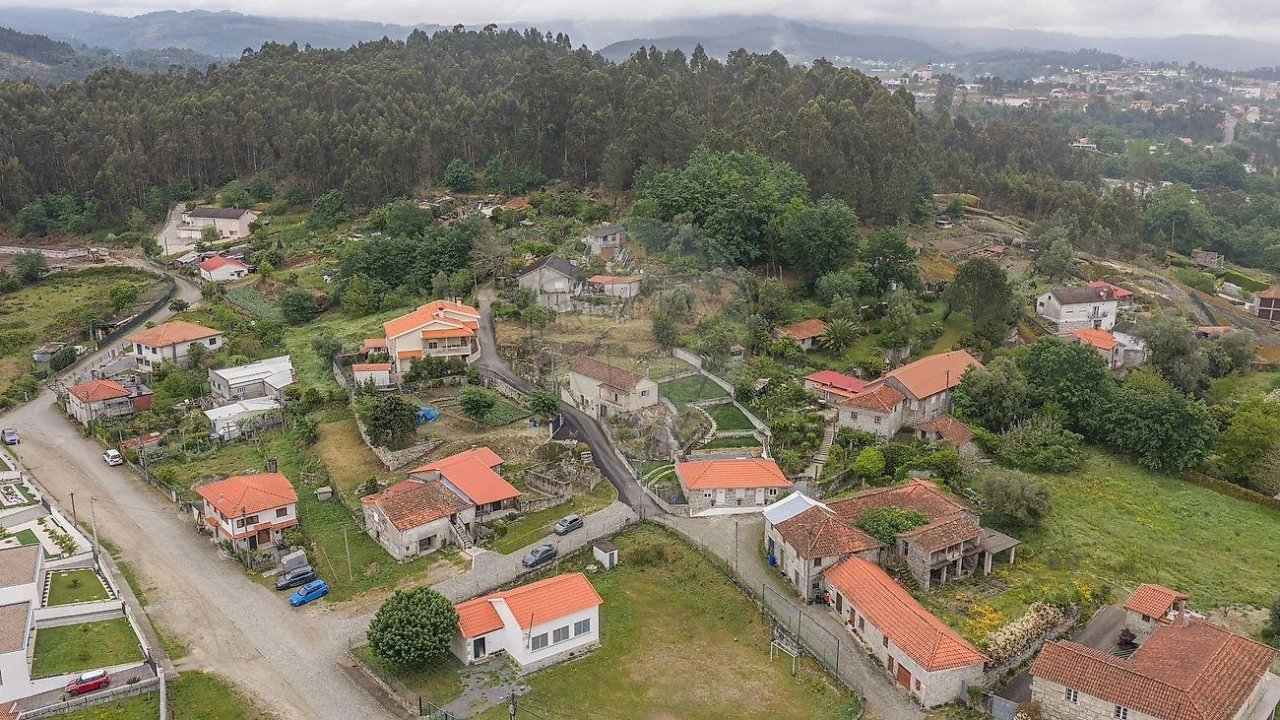 Moradia T3 para Venda em Taide Foto 20