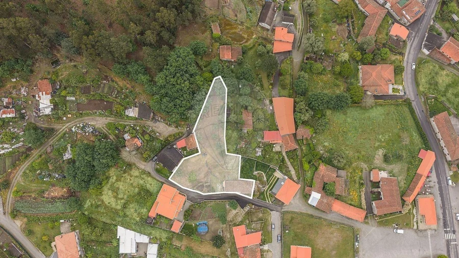 Moradia T3 para Venda em Taide Foto 22