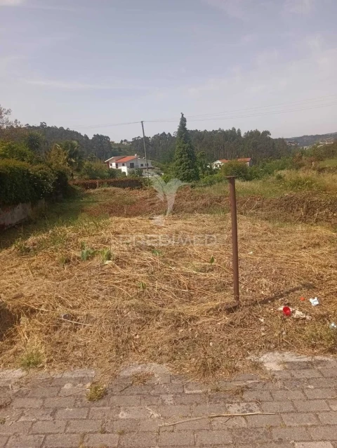 Moradia T3 para Venda em Quinchães