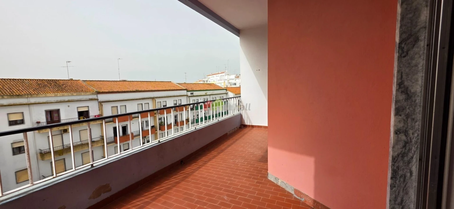 Apartamento T2 para Venda em Beja (Santiago Maior e São João Baptista) Foto 11