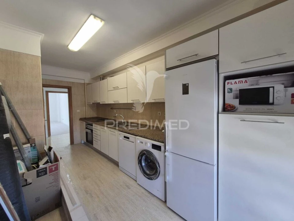 Apartamento T2 para Venda em Laranjeiro e Feijó Foto 4