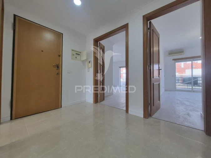 Apartamento T2 para Venda em Laranjeiro e Feijó Foto 7