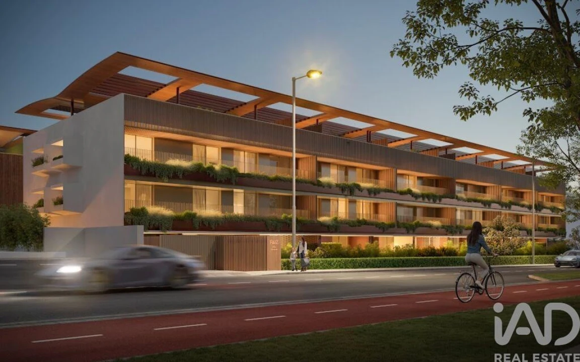 Apartamento T3 para Venda em Aldoar, Foz do Douro e Nevogilde Foto 3