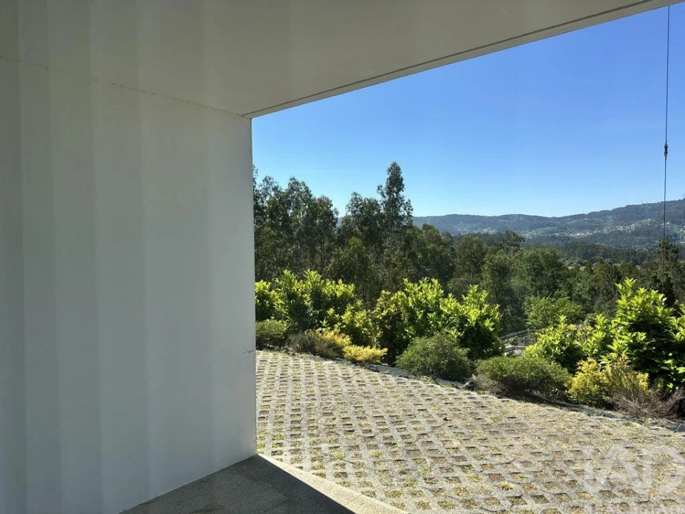 Moradia T3 para Venda em Fornelos e Queijada Foto 16