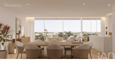 Apartamento T4 para Venda em Quarteira