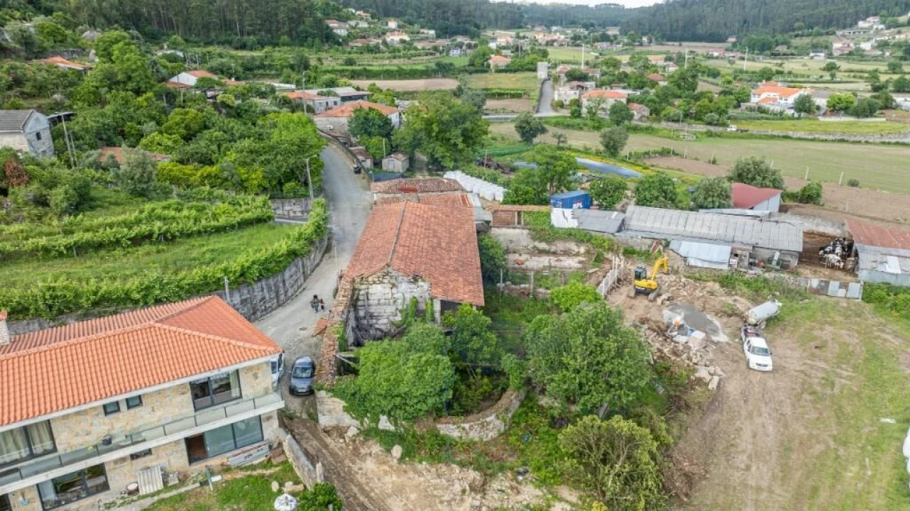 Moradia T3 para Venda em Arentim e Cunha Foto 25