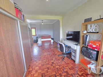 Moradia T5 para Venda em Sago, Lordelo e Parada