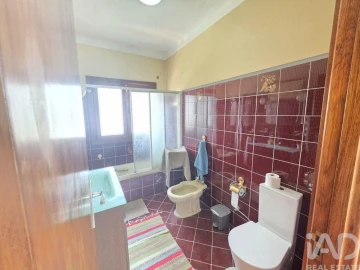 Moradia T5 para Venda em Sago, Lordelo e Parada