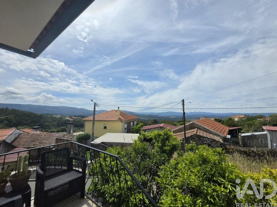 Moradia T5 para Venda em Sago, Lordelo e Parada Foto 33