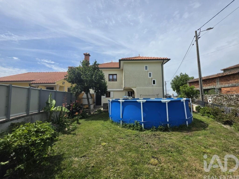 Moradia T5 para Venda em Sago, Lordelo e Parada Foto 29