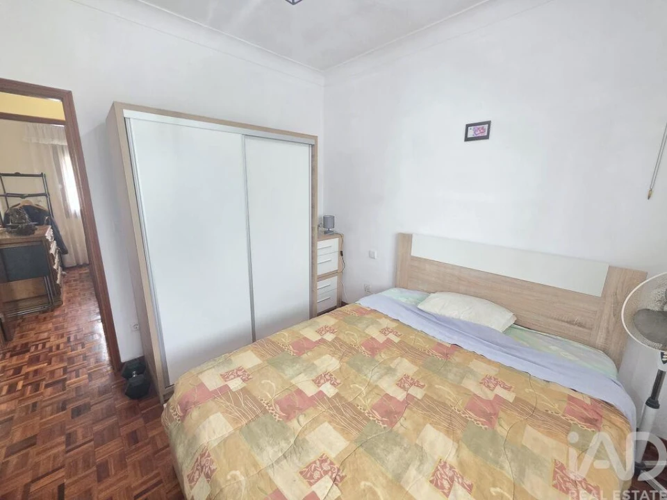Moradia T5 para Venda em Sago, Lordelo e Parada Foto 16