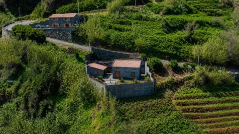 Moradia T2 para Venda em Porto Moniz
