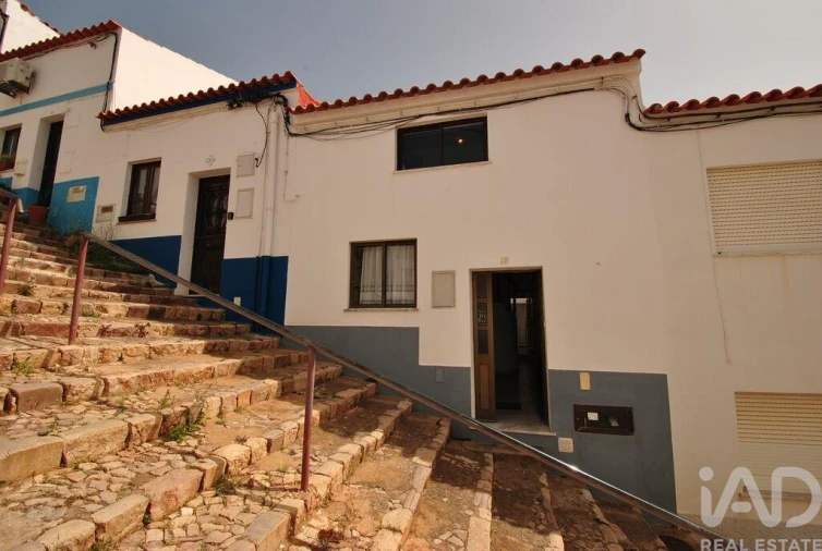 Moradia T2 para Venda em Silves Foto 3