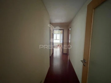Apartamento T3 para Venda em Ramalde