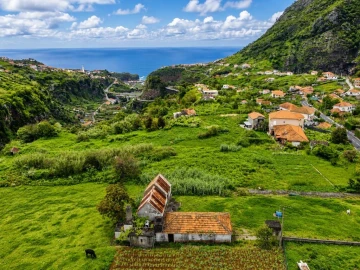 Moradia T3 para Venda em São Roque do Faial