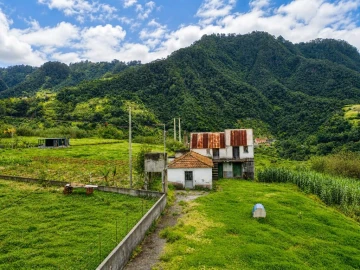 Moradia T3 para Venda em São Roque do Faial