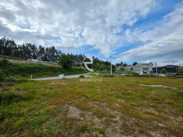 Terreno para Venda em Souto e Tabaçô