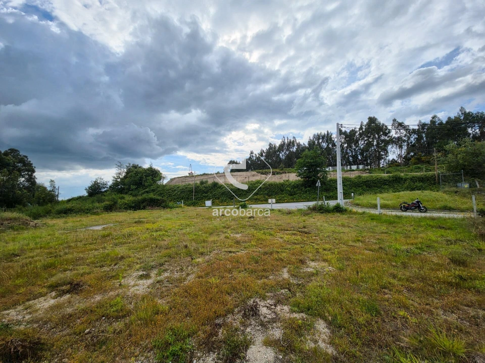 Terreno para Venda em Souto e Tabaçô Foto 1