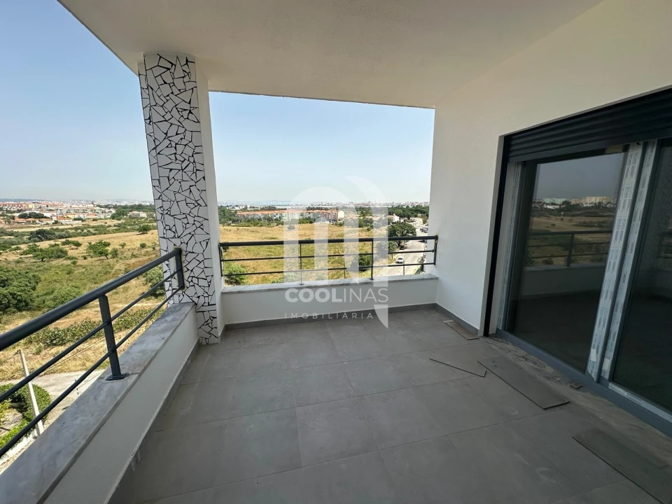 Apartamento T3 para Venda em Seixal, Arrentela e Aldeia de Paio Pires Foto 17