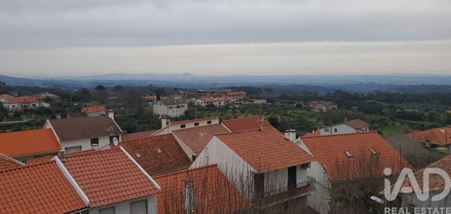 Moradia T2 para Venda em Alpedrinha Foto 2