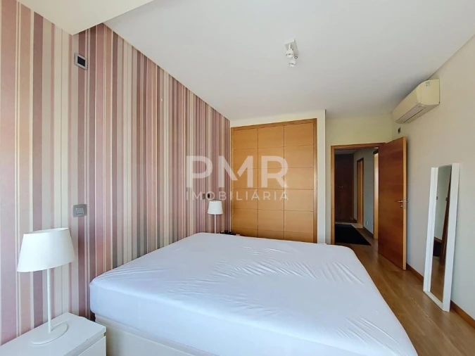 Apartamento T1 para Arrendamento em Lumiar Foto 9