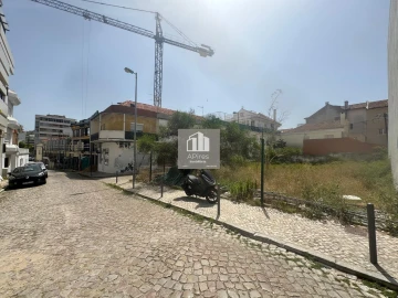 Terreno para Venda em Costa da Caparica