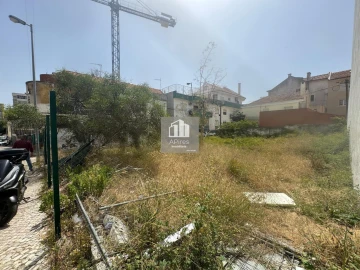 Terreno para Venda em Costa da Caparica