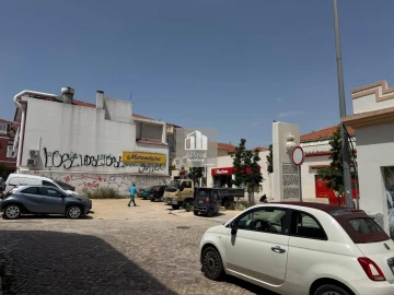 Terreno para Venda em Costa da Caparica