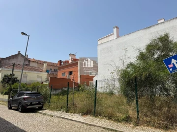 Terreno para Venda em Costa da Caparica