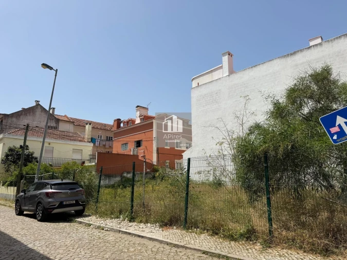 Terreno para Venda em Costa da Caparica Foto 11