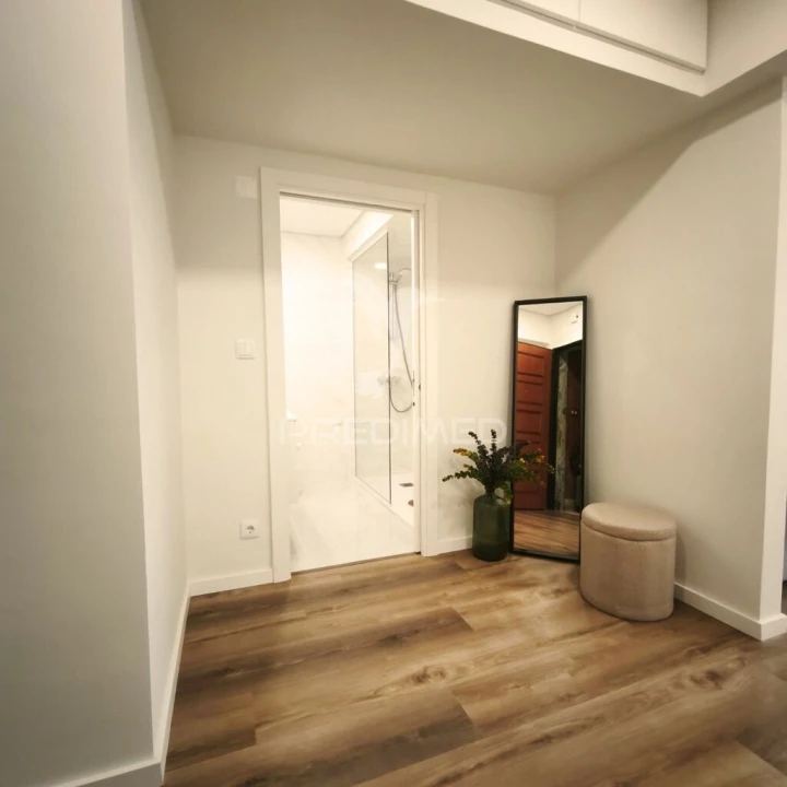 Apartamento T3 para Venda em Benfica Foto 12