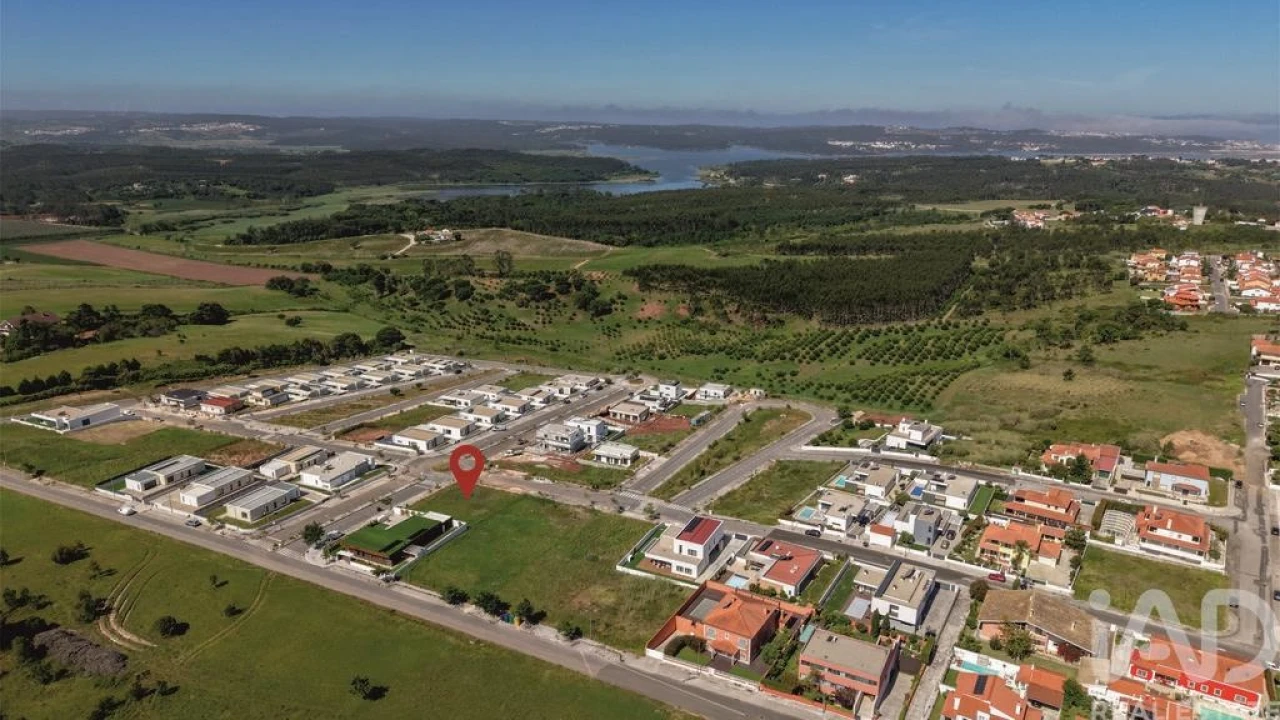 Terreno para Venda em Nossa Senhora do Pópulo, Coto e São Gregório Foto 1