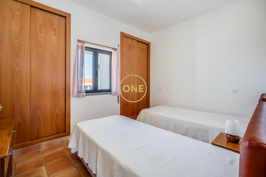 Apartamento T2 para Venda em Lagos (São Sebastião e Santa Maria) Foto 1