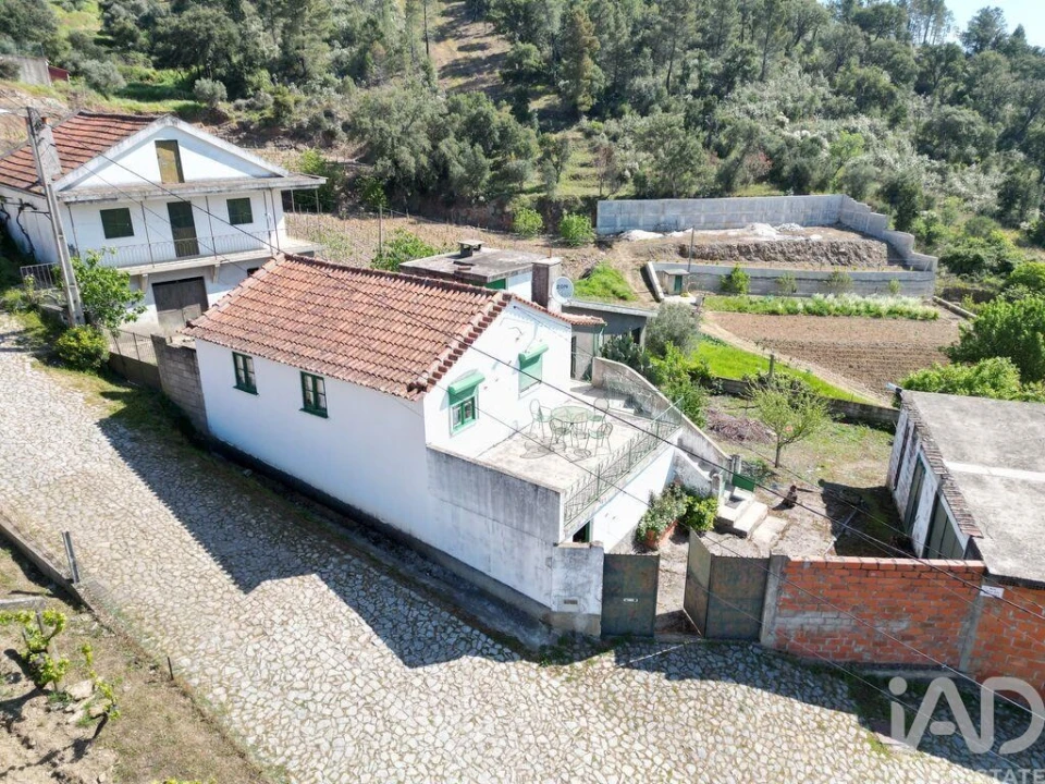 Moradia T2 para Venda em Candedo Foto 18