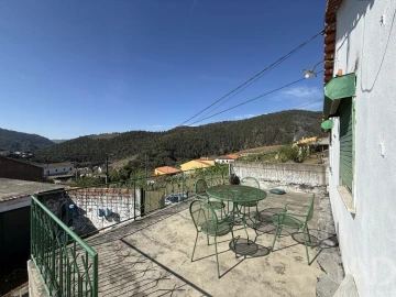 Moradia T2 para Venda em Candedo