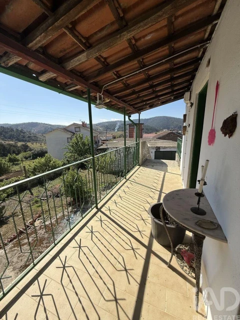 Moradia T2 para Venda em Candedo