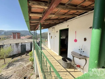 Moradia T2 para Venda em Candedo