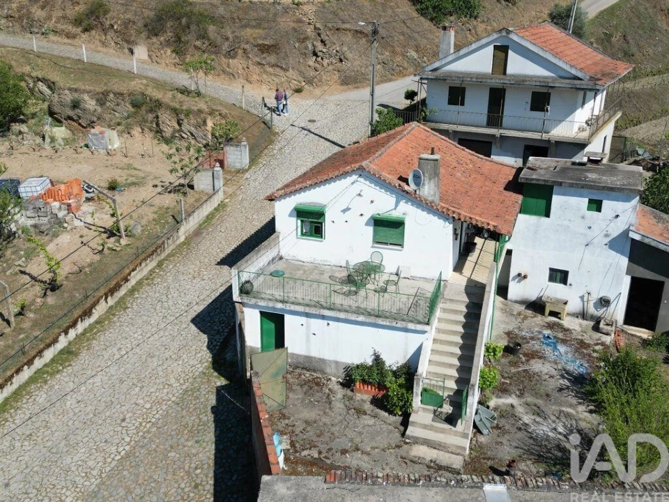 Moradia T2 para Venda em Candedo Foto 25