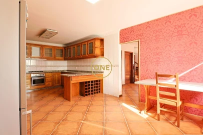 Moradia T3 para Venda em Viatodos, Grimancelos, Minhotães, Monte Fralães