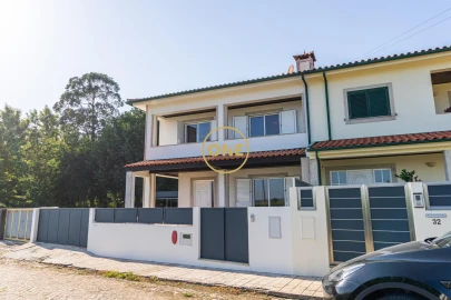 Moradia T3 para Venda em Viatodos, Grimancelos, Minhotães, Monte Fralães