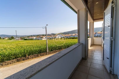 Moradia T3 para Venda em Viatodos, Grimancelos, Minhotães, Monte Fralães
