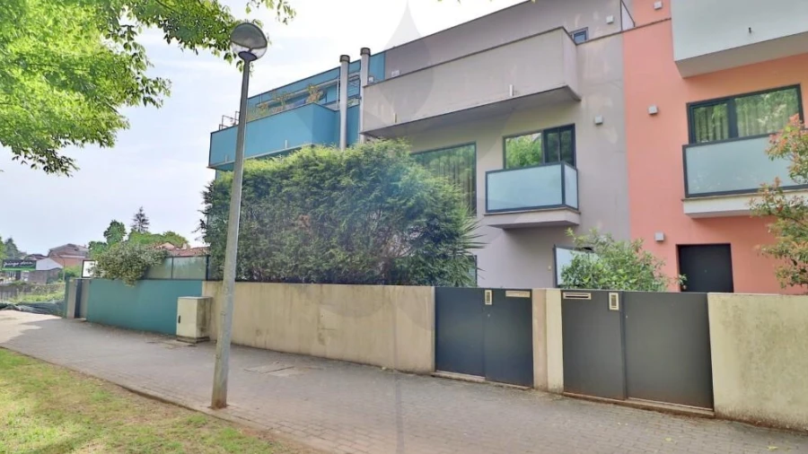 Moradia T5 para Venda em São Vicente (Braga)