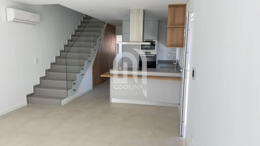Moradia T3 para Venda em Fernao Ferro Foto 4