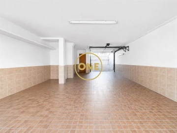 Moradia T3 para Venda em Gondifelos, Cavalões e Outiz